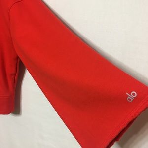 ALO YOGA | Cherry Low Key Wide Sleeve Hoodie S